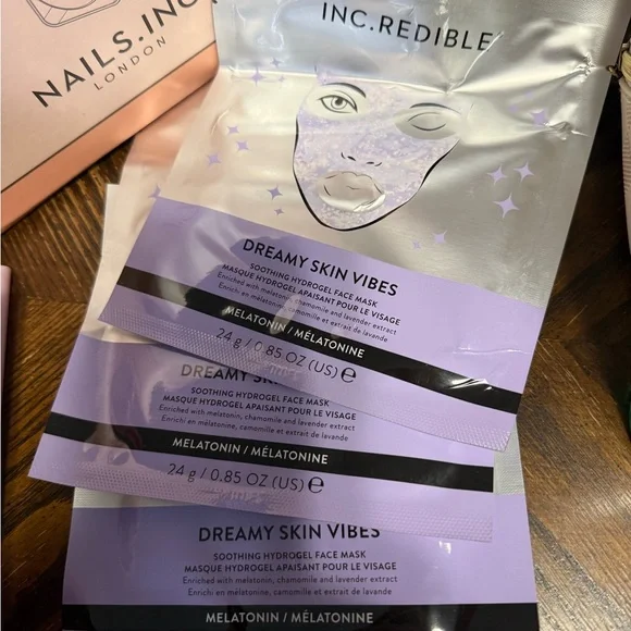 Assorted Beauty and Skincare Collection - Picture 9 of 10